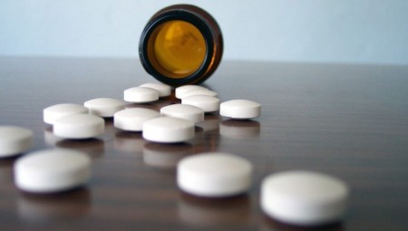 بريطانيا تقر ريمديسيفير كعلاج لكورونا