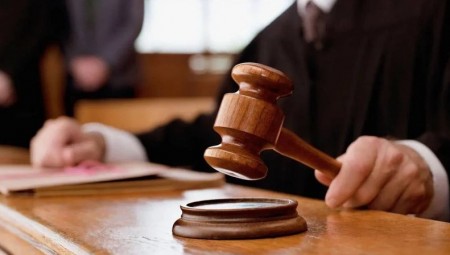 إسبانيا..  محاكمة رجل تسبب بنقل عدوى كورونا لـ22 شخصاً