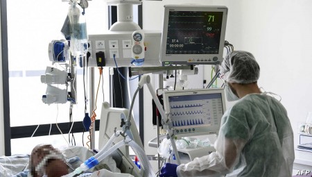 بريطاني يروي معاناته من أطول إصابة بكوفيد-19 في العالم