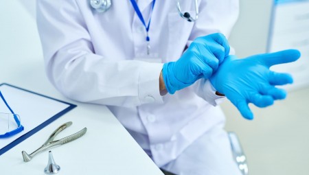 أطباء المستشفيات في إنكلترا يبدأون إضرابا جديدا