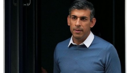 رئيس وزراء بريطانيا يسافر إلى أيسلندا لمناقشة أهمية تعزيز حدود أوروبا والتصدي للهجرة غير الشرعية