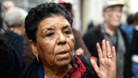 ترحيل الناشطة الفلسطينية مريم أبو دقة من فرنسا إلى مصر