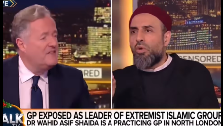 الطبيب البريطاني وزعيم حزب التحرير في المملكة المتحدة د.عبدالوحيد لبيرس مورغان: الإرهابي في نظر رجل هو مناضل من أجل الحرية في نظر آخر والأخير يجيب هذا هراء