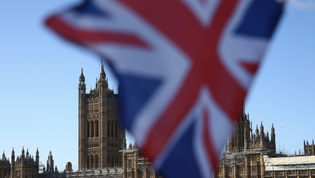 كيف يمكنك الترشح للبرلمان البريطاني.. إليك التفاصيل الكاملة!