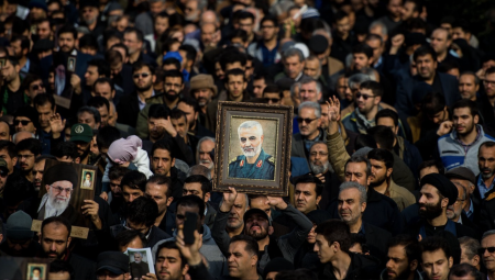 وزير بريطاني سابق: اغتيال سليماني كان بداية انهيار الأسد وكشف ضعف إيران