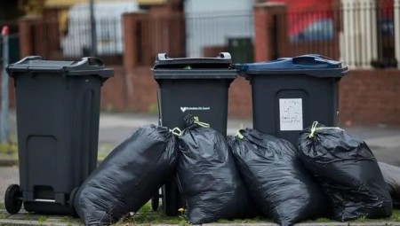 بريستول قد تصبح أول مدينة إنجليزية تُجمع فيها النفايات المنزلية كل أربعة أسابيع