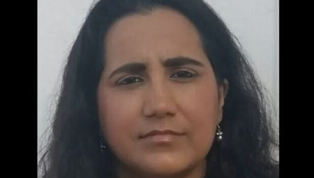 هيئة الصحة الوطنية في إنجلترا تعلق عمل طبيبة لأنها وصفت السنوار بـ الأسطورة!