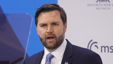 ردود فعل غاضبة بعد تصريحات فانس المسيئة لجهود بريطانيا في أوكرانيا