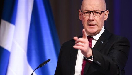 اسكتلندا: جدل حول زيارة ترامب الثانية للمملكة المتحدة وسط أزمة دعم أوكرانيا