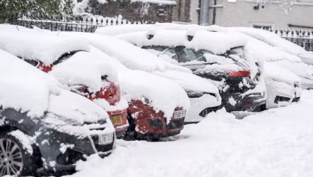 بريطانيا تواجه عاصفة قطبية: ثلوج كثيفة ودرجات حرارة تصل إلى -8 درجة مئوية