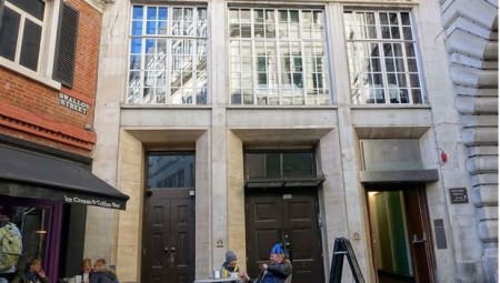 أقدم مطعم هندي في بريطانيا على وشك الإغلاق بسبب نزاع قانوني مع التاج!