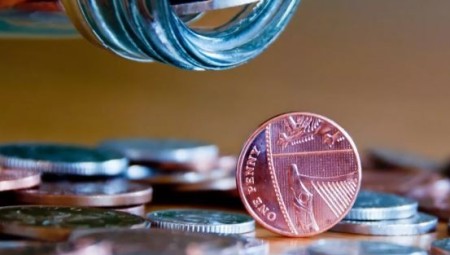 كيف تكتشف عملة نادرة تزيد قيمتها عن 100 ألف جنيه إسترليني؟ خبير يشرح التفاصيل