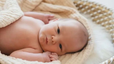 أندر أسماء الأولاد في بريطانيا.. هل اسم طفلك واحد منها؟