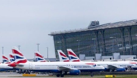 شركات طيران بريطانية تعلق رحلاتها من لندن إلى تل أبيب