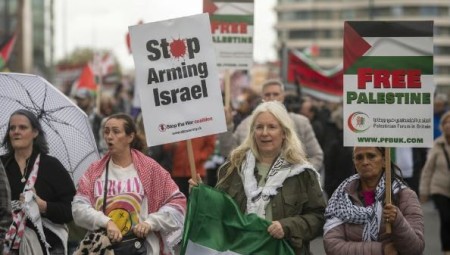 احتجاجات في لندن  تضامنًا مع فلسطين ورفضًا للعدوان على غزة