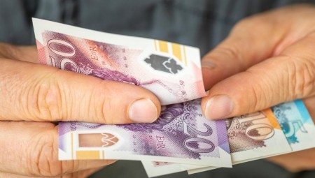 بنك إنجلترا يفتح الباب أمام الجمهور لاختيار موضوعات الجيل القادم من العملات الورقية