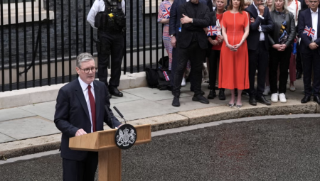 بعد عام على فوزه: حزب العمال يتراجع في استطلاعات الرأي بأكبر انخفاض منذ التسعينيات