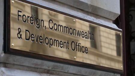 أسرة فلسطينية عالقة في غزة ترفع دعوى قضائية لإجبار بريطانيا على مساعدتها في المغادرة