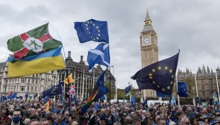 استطلاع: دعم أوروبي واسع لعودة بريطانيا إلى الاتحاد الأوروبي بشروط جديدة