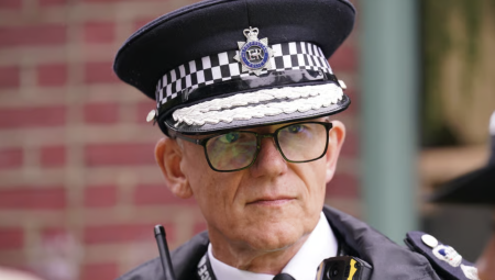 شرطة لندن تُغلق نصف مكاتبها  وتُقلّص ساعات العمل بسبب عجز مالي ضخم