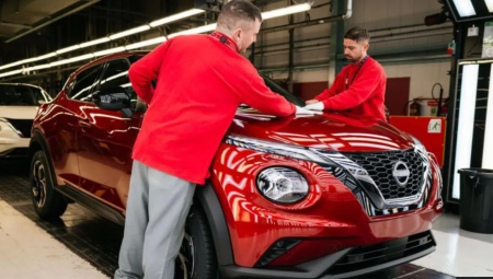 إنتاج السيارات في بريطانيا يهبط لأدنى مستوى منذ 1953