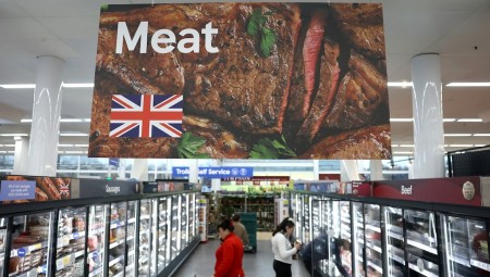 أسعار المتاجر البريطانية تسجل أكبر ارتفاع سنوي مع تسارع تضخم الغذاء