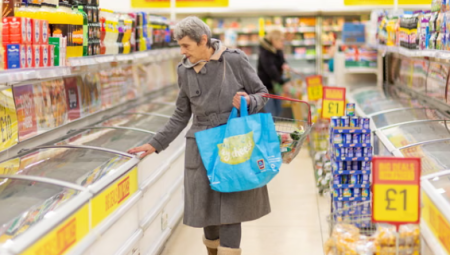 متاجر أيسلند تكافئ عملاءها بجنيه إسترليني مقابل الإبلاغ عن سارقي المتاجر