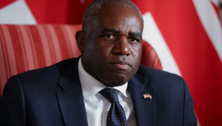 وزير الخارجية البريطاني يحمّل إسرائيل مسؤولية المجاعة المرعبة في غزة