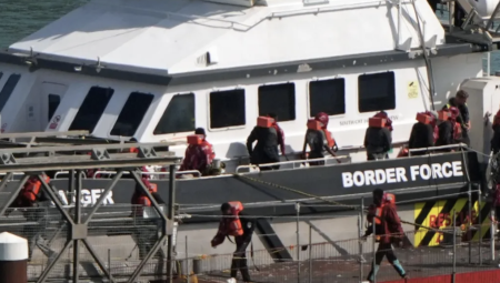 الحكومة البريطانية تخطّط لإصلاح شامل في نظام استئناف طلبات اللجوء