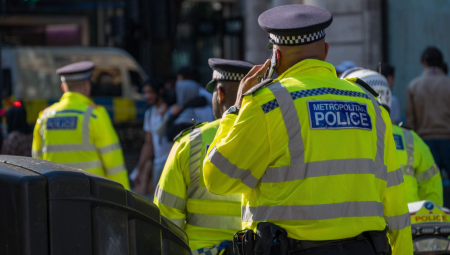إيقاف 9 ضباط بشرطة لندن بعد اتهامات باستخدام مفرط للقوة وإساءة معاملة النساء