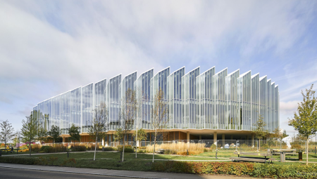 ضربة جديدة لقطاع الأدوية البريطاني: أسترازينيكا توقف استثمار 200 مليون في مركز أبحاث كامبريدج