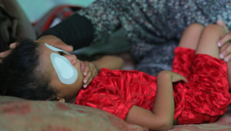 بريطانيا تستقبل أول دفعة من أطفال غزة لتلقي علاج منقذ للحياة عبر NHS