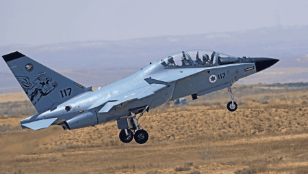 شركة بريطانية متهمة بتزويد إسرائيل بمعدات عسكرية لتدريب الطيارين