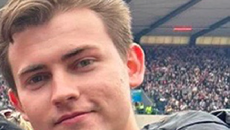 مأساة في جامعة غلاسكو: طالب ينتحر بعد إبلاغه خطأً بأنه رسب