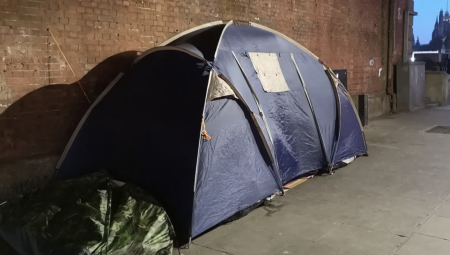 ارتفاع تشرد اللاجئين في المملكة المتحدة بسبب تغييرات سياسات الحكومة