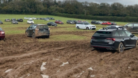 مفاتيح العملاء تُترك بلا رقابة: حملة أمنية تكشف إهمالًا خطيرًا في مواقف سيارات مطار بريستول