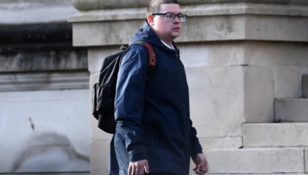 السجن 9 سنوات لموظف في NHS بتهمة الاعتداء الجنسي على مريضات