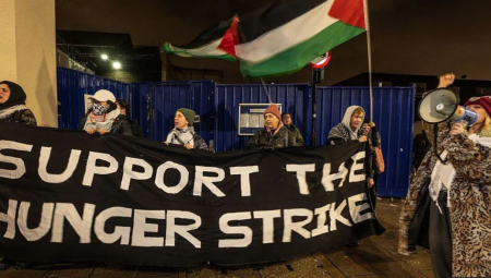 أربعة سجناء من Palestine Action يوقفون إضرابهم عن الطعام بعد تدهور صحتهم