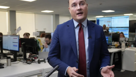 NHS تجري أكبر حملة فصل للموظفين دون المستوى المطلوب