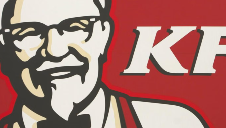 غرامة 70 ألف جنيه إسترليني لصاحب امتياز كنتاكي بعد إساءة عنصرية لموظف هندي