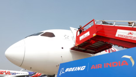 تقرير برلماني هندي يكشف أعطالاً متكررة في عدد كبير من الطائرات