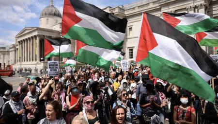 فلسطين أكشن تفوز بتحدٍ قانوني ضد حظرها كمنظمة إرهابية