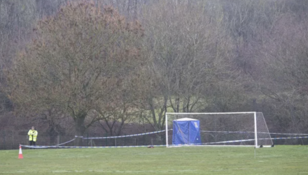 تلميذة تعثر على جثة رجل في ملعب مدرسة بوولفرهامبتون