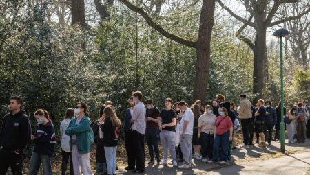 بريطانيا: تحقيق في تأخر مستشفى كينت عن الإبلاغ عن تفشي السحايا بعد وفاة طالبين