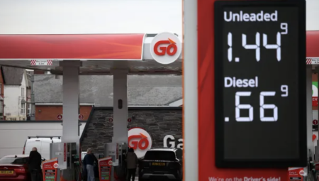 طبول الركود العالمي تقرع: مخاوف من قفزة تاريخية للنفط وتداعيات معيشية حادة