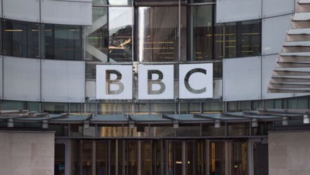 رسوم رخصة BBC ترتفع فوق 180 جنيهًا إسترلينيًا وسط موجة تضخم قياسية