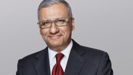 استقالة عضو بمجلس إدارة BBC بعد استبعاده في خضم جدل التحيز الليبرالي