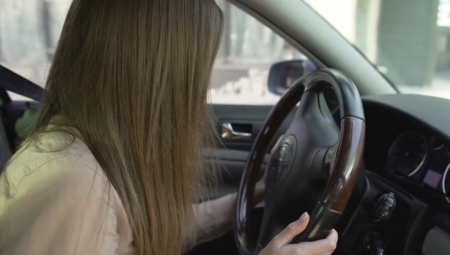 بريطانيا تُحدث تغييرات في اختبار القيادة لتعكس ظروف الطرق الواقعية