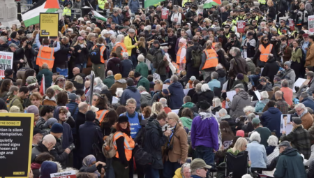 جماعات حقوقية تنتقد خطط الحكومة البريطانية لتقييد المظاهرات