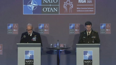 بريطانيا وألمانيا تتعاونان لتعقب الغواصات الروسية وتعزيز الدفاع السيبراني للناتو